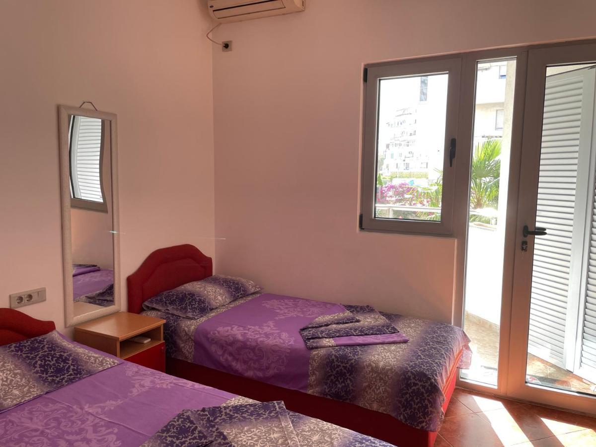 Apartments Zevs Budva Exterior photo