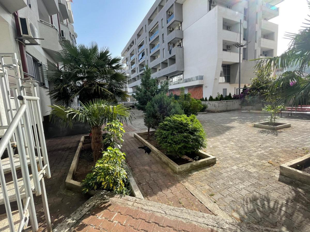 Apartments Zevs Budva Exterior photo